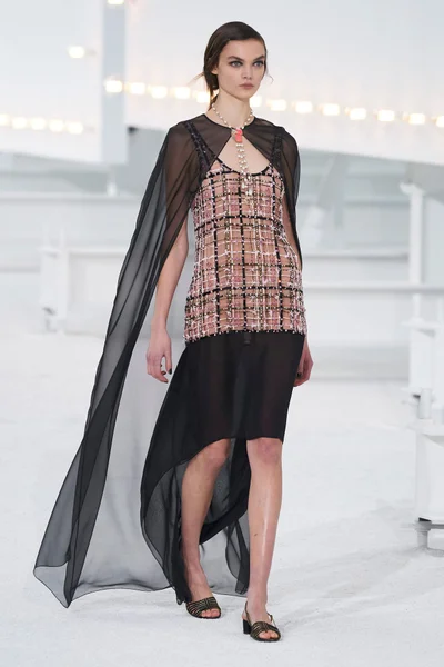 Look 67